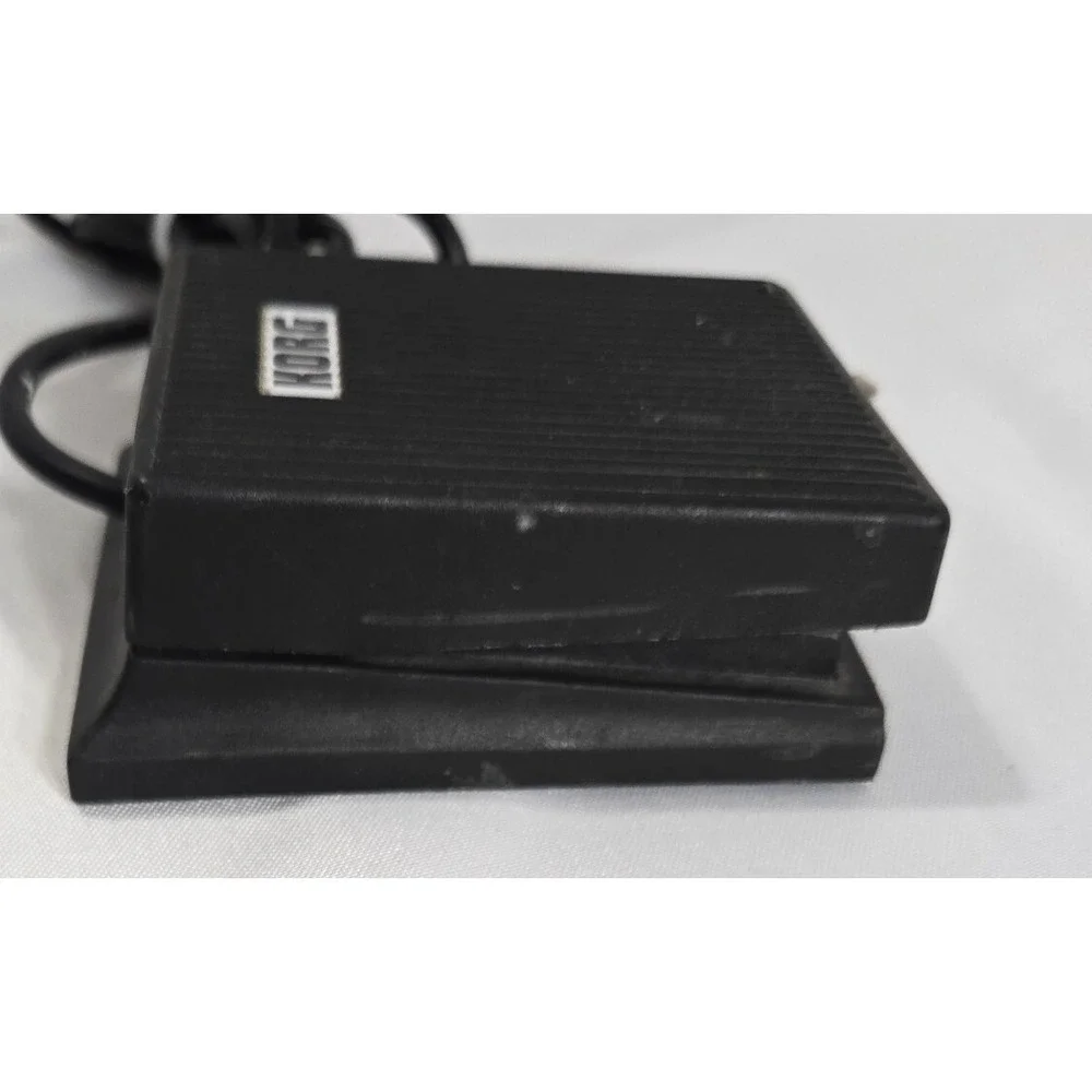 Korg Foot Switch 93 Made in Italy by Fatar